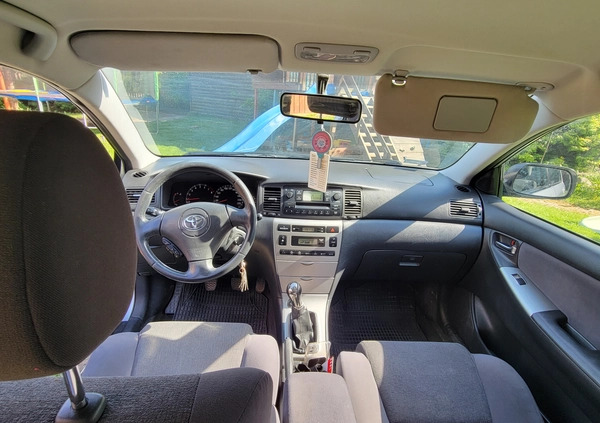 Toyota Corolla cena 8200 przebieg: 184445, rok produkcji 2003 z Białystok małe 106